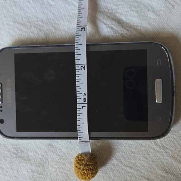 Samsung‎ Smartphone 4G LTE  in Sleek Gray - Picture 6 of 6